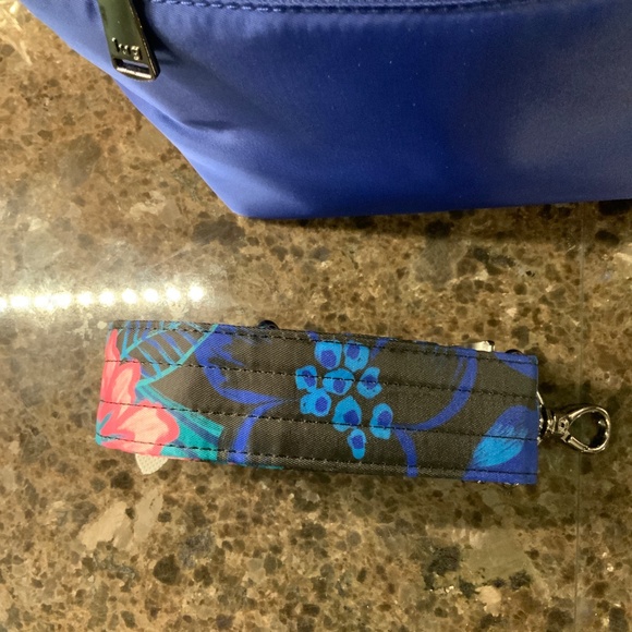 LUG FLARE - BLUE WITH RESORT BLACK LINING AND STRAP - Picture 6 of 6